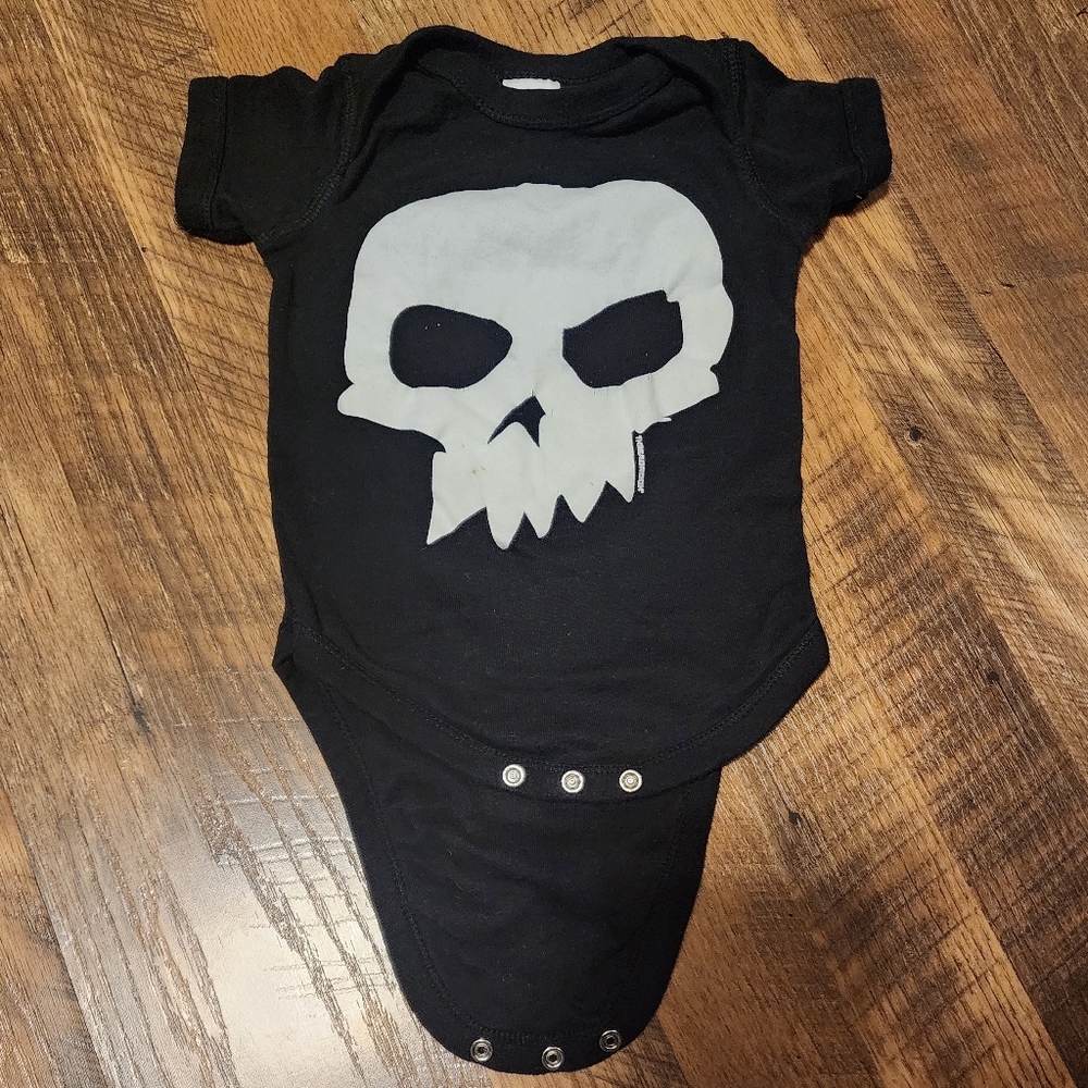 Toy Story skeleton onesie 12 months zero skateboard